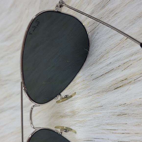 Polarized Ray Ban Aviator Sunglasses - Picture 7 of 8
